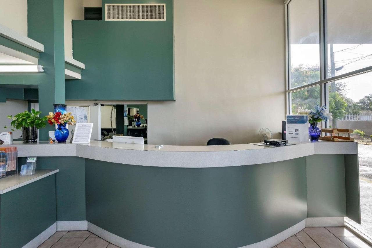 Rodeway Inn Clearwater-Largo Buitenkant foto