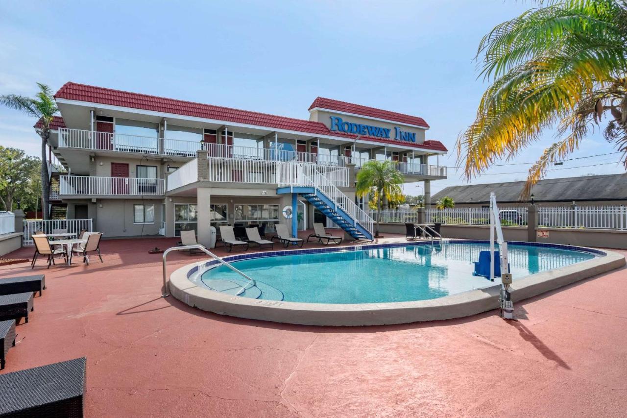 Rodeway Inn Clearwater-Largo Buitenkant foto